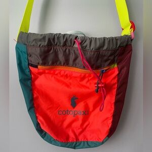 Cotopaxi Camaya Del Dia 10L Tote Bag